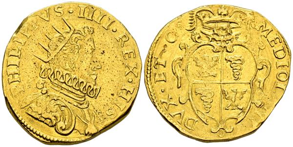 34 - FELIPE IV (1621-1665). Doble Doppia. (Au. 13,18g/26mm). S/D. Milán. (Vicenti 32). MBC+/EBC-. Rara.<BR><BR>Radiado y con gorguera, un pañuelo ya en desuso que cubría el cuello, este busto de Felipe IV es, probablemente, uno de los más peculiares de cuantos acuñaron los Austrias españoles a lo largo de toda su historia. El reverso tampoco deja indiferente: escudo acuartelado con las armas de las primeras familias señoriales de Milán: los Visconti y los Sforza. La doble doppia o llamada cuadrupla es el equivalente por módulo y peso a las piezas de 4 Escudos, siendo el módulo inferior, la doppia, significativamente más escasa. - 3.750€