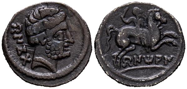 244 - BENTIAN (Navarra). Denario. (Ar. 3,66g/17mm). 120-80 a.C. (FAB-249). Anv: Cabeza barbada a derecha, detrás leyenda ibérica: BeNCoDa. Rev: Jinete con espada, debajo leyenda ibérica: BeNTiAN. MBC. Pátina oscura. Raro ejemplar. Ex Aureo & Calicó, Subasta 282 (19/10/2016), Nº Lote 1087. - 700€