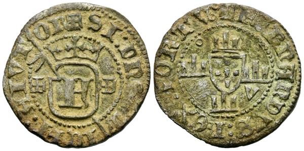 2377 - FERNANDO I DE PORTUGAL (1369-1371). Grave. (Ve. 1,98g/20mm). Valencia de Alcántara. (Imperatrix F1P:9,23; FAB-529var). Anv: F dentro de escudo coronado, entre dos cruces patadas, todo dentro de gráfila de puntos, alrededor leyenda: SI DNS MI CHI AIVT OR. Rev: Escudo de portugal rodeado de cuatro castillo, en el primer cuadrante roel y en el tercer cuadrante V, alrededor leyenda: FERNANDVS RES PORT. EBC-. Muy raro ejemplar, escaso así. - 1.200€